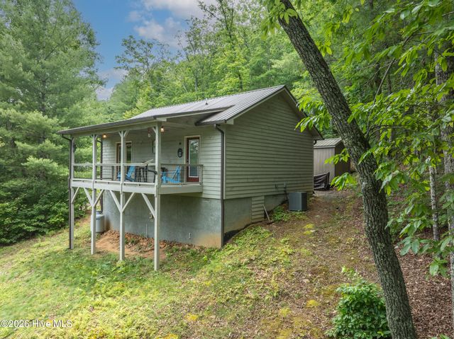 70 Refuge Ridge Road, Murphy, NC 28906