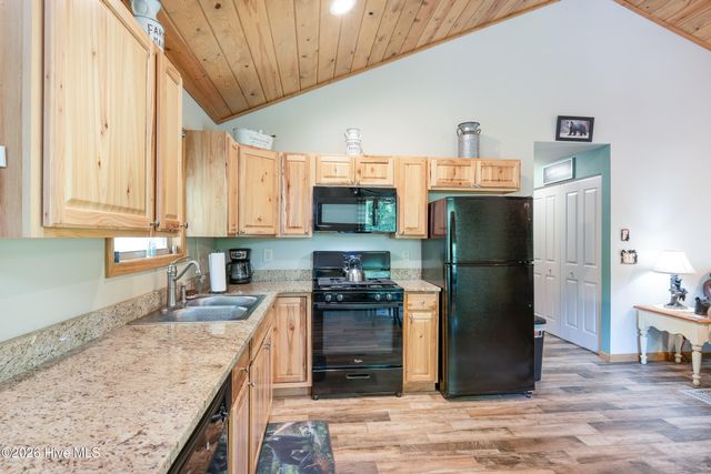 70 Refuge Ridge Road, Murphy, NC 28906