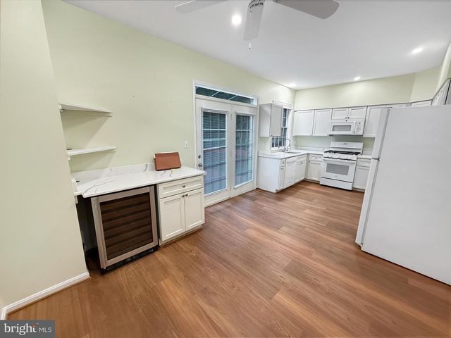 202 CASTLETOWN RD, Lutherville Timonium, MD 21093