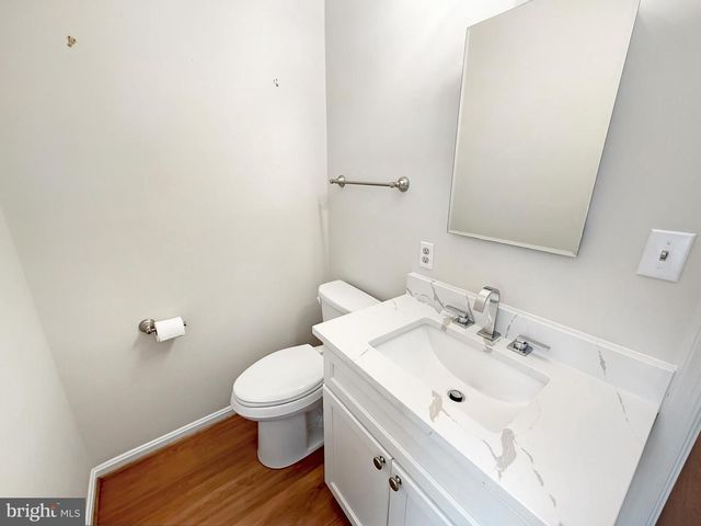 202 CASTLETOWN RD, Lutherville Timonium, MD 21093