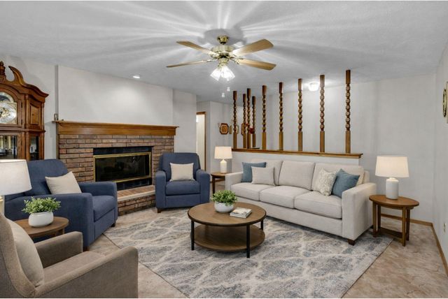 2010 S Beech St, Wichita, KS 67207