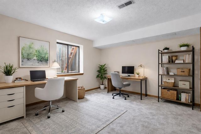 2010 S Beech St, Wichita, KS 67207