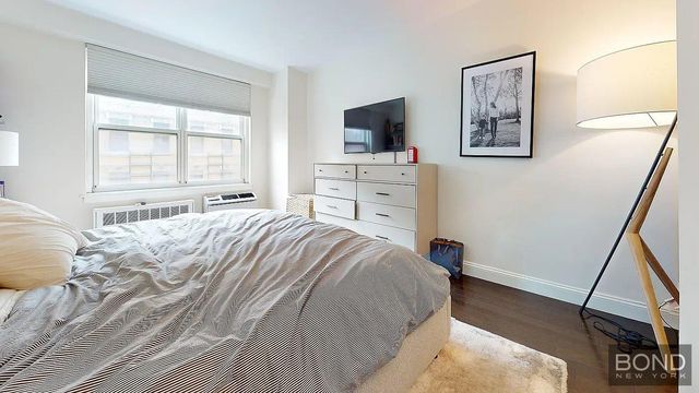 401 E 74th St Apt 6E, New York City, NY 10028
