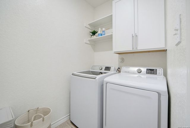 3058 Blenheim Park, Bulverde, TX 78163