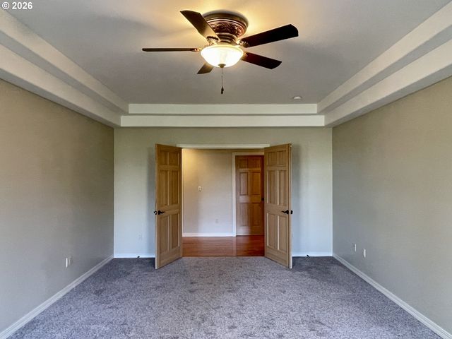 2180 HAYES St, North Bend, OR 97459