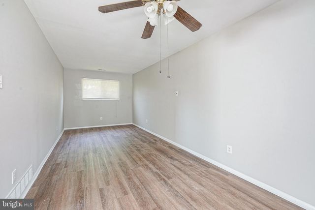 15 FOMALHAUT CT, Blackwood, NJ 08012