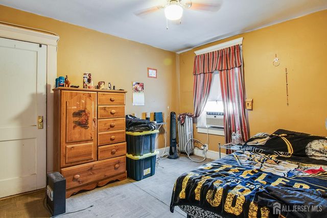 204-204 Howard Street, New Brunswick, NJ 08091