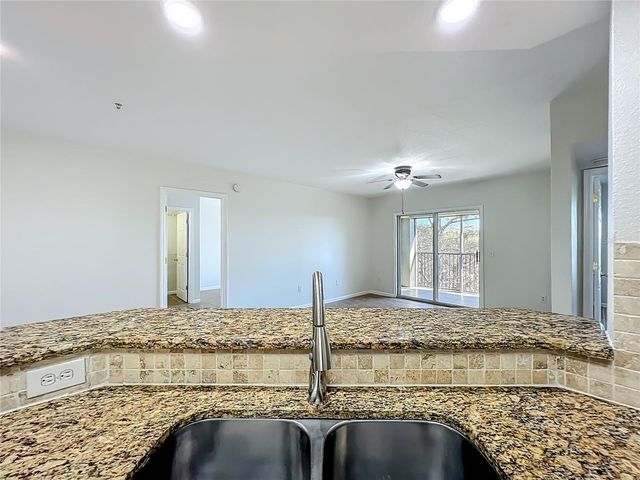 12603 CREST SPRINGS LANE 1436, Orlando, FL 32828