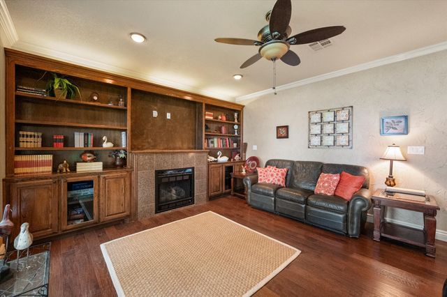 8009 Tourmoline, Streetman, TX 75859