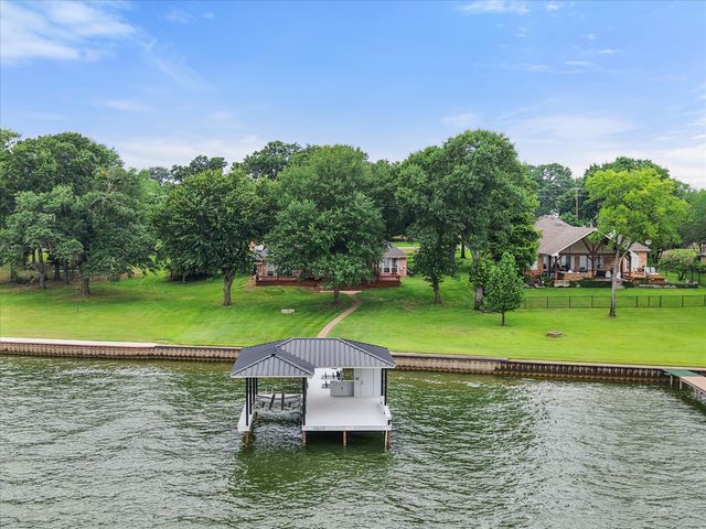 8009 Tourmoline, Streetman, TX 75859