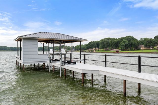8009 Tourmoline, Streetman, TX 75859