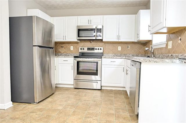 130 Springbottom Drive, Lawrenceville, GA 30046