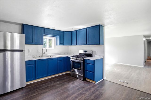 310 Skylark Circle, Lafayette, CO 80026