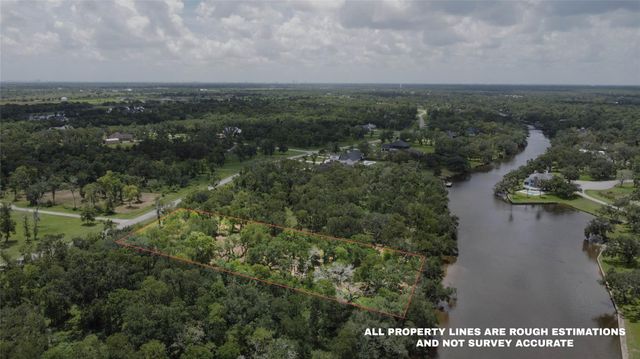 32126 Bayou Bend, Richwood, TX 77515