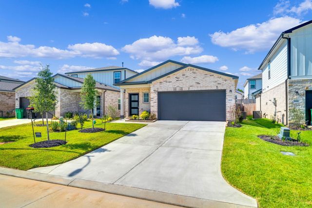 8470 Sweet Cherry Lane, Magnolia, TX 77354