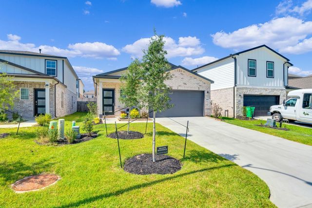 8470 Sweet Cherry Lane, Magnolia, TX 77354