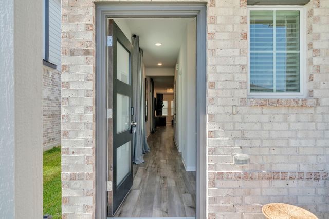 8470 Sweet Cherry Lane, Magnolia, TX 77354