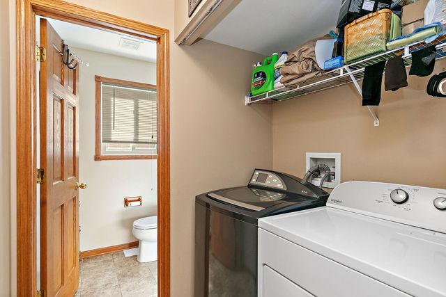 2581 Stanton Circle, Lake In The Hills, IL 60156