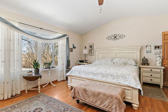 2581 Stanton Circle, Lake In The Hills, IL 60156