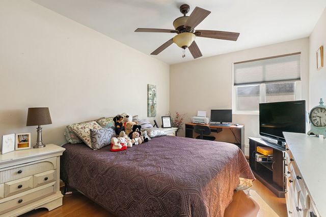 2581 Stanton Circle, Lake In The Hills, IL 60156