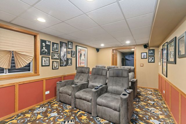 2581 Stanton Circle, Lake In The Hills, IL 60156