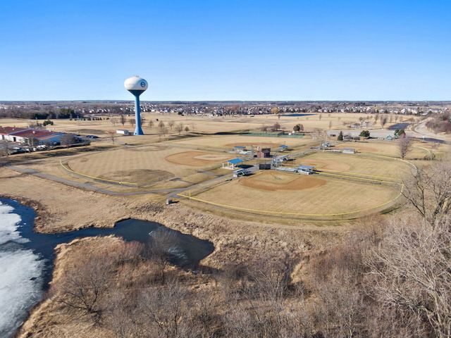 2581 Stanton Circle, Lake In The Hills, IL 60156