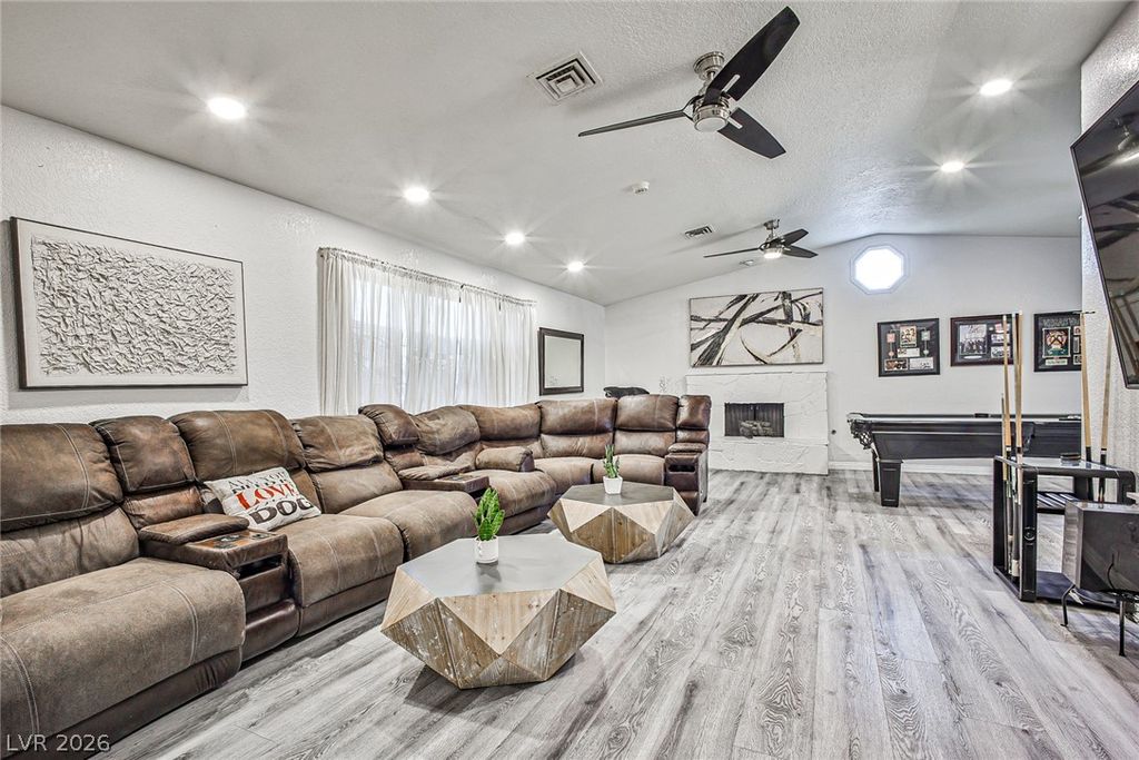 1505 Hialeah Drive, Las Vegas, NV 89119