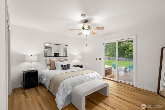 6096 E Collins Road, Port Orchard, WA 98366