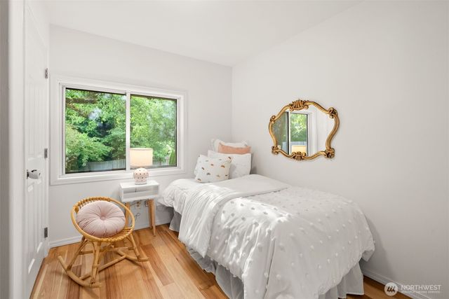 6096 E Collins Road, Port Orchard, WA 98366