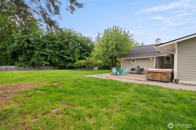 6096 E Collins Road, Port Orchard, WA 98366