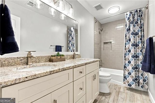 2569 Chimney Springs Drive, Marietta, GA 30062