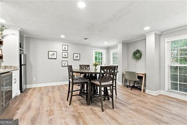 2569 Chimney Springs Drive, Marietta, GA 30062