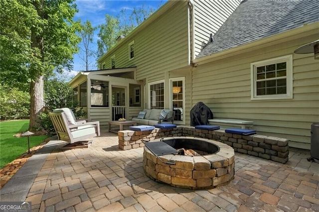 2569 Chimney Springs Drive, Marietta, GA 30062