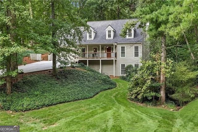 2569 Chimney Springs Drive, Marietta, GA 30062