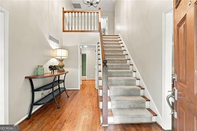 2569 Chimney Springs Drive, Marietta, GA 30062
