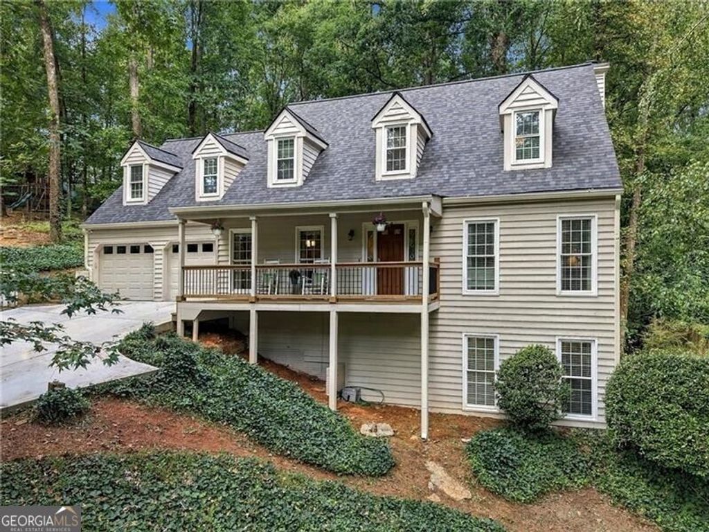 2569 Chimney Springs Drive, Marietta, GA 30062