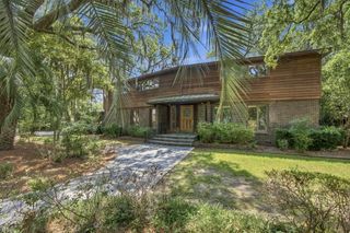 19 Guerard Road, Charleston, SC 29407