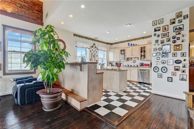 226 Settle Street, Reidsville, NC 27320