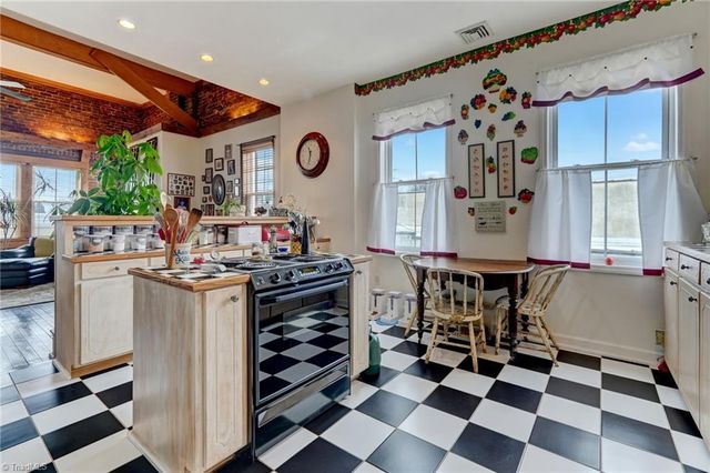 226 Settle Street, Reidsville, NC 27320