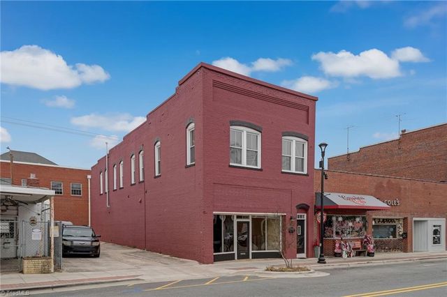 226 Settle Street, Reidsville, NC 27320