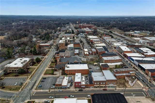 226 Settle Street, Reidsville, NC 27320