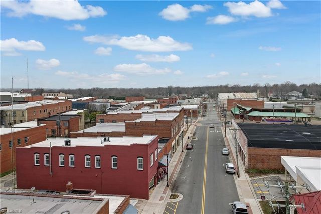 226 Settle Street, Reidsville, NC 27320