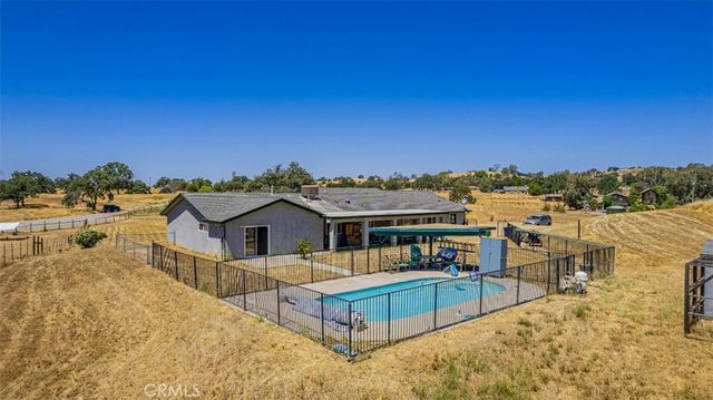 35095 Rough Rider Way, Raymond, CA 93653