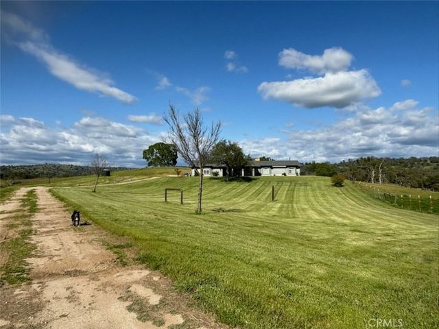 35095 Rough Rider Way, Raymond, CA 93653