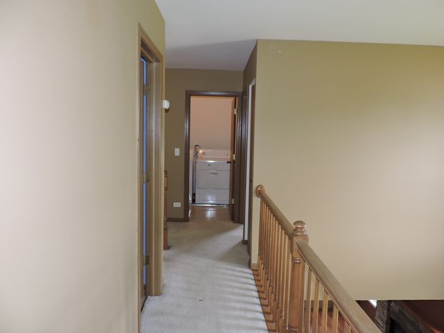 2480 Frost Drive, Aurora, IL 60503