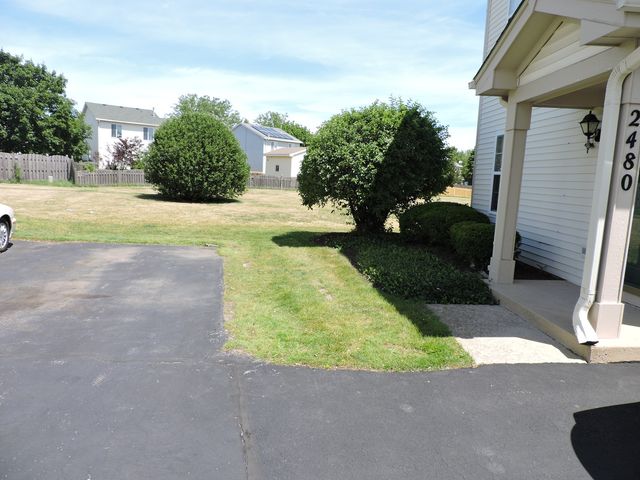 2480 Frost Drive, Aurora, IL 60503