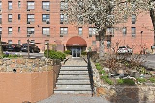 55 Halley Street 5E, Yonkers, NY 10704