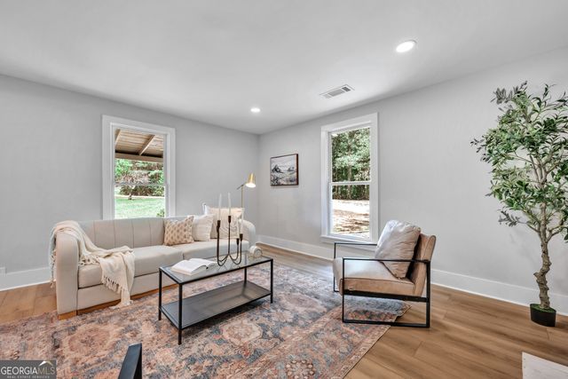 1071 Bethany Rd., Covington, GA 30016