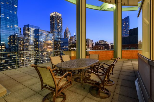 415 E North Water Street 3205, Chicago, IL 60611