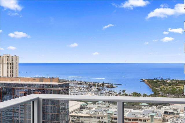 629 Keeaumoku Street 3211, Honolulu, HI 96814